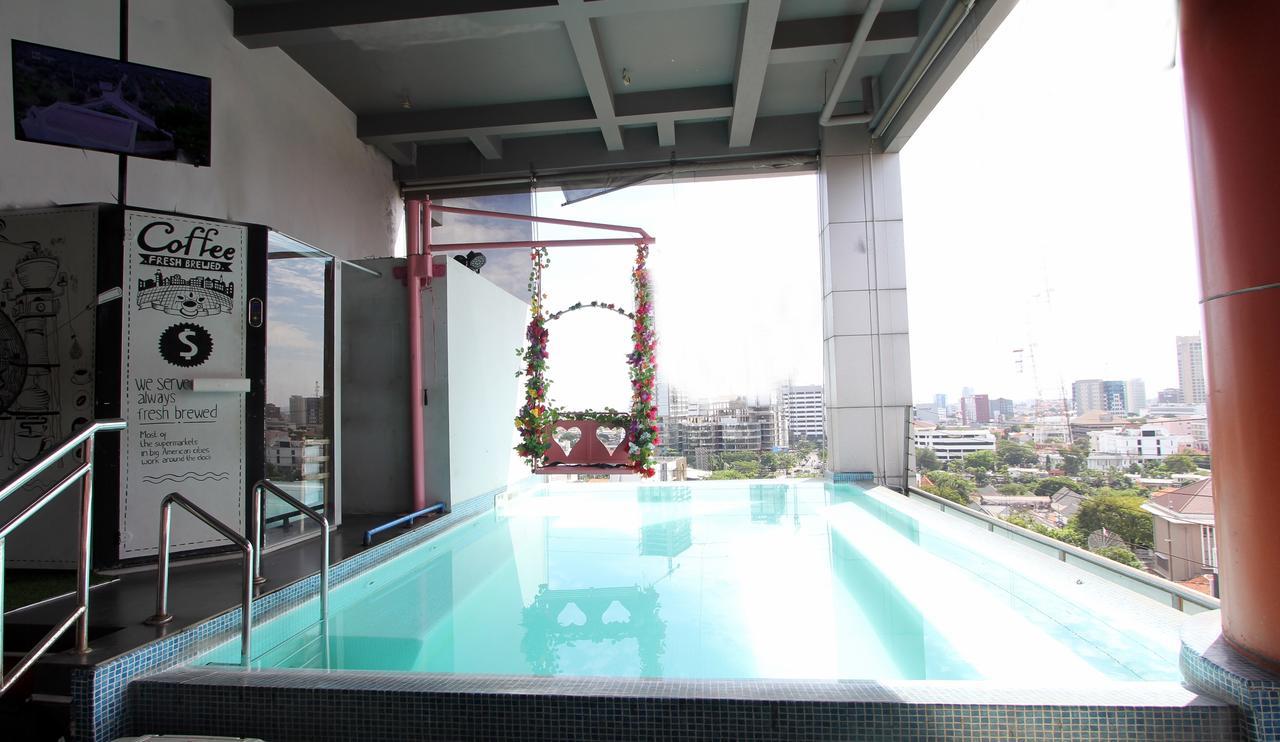 G Suites Hotel By Amithya Surabaya Eksteriør bilde