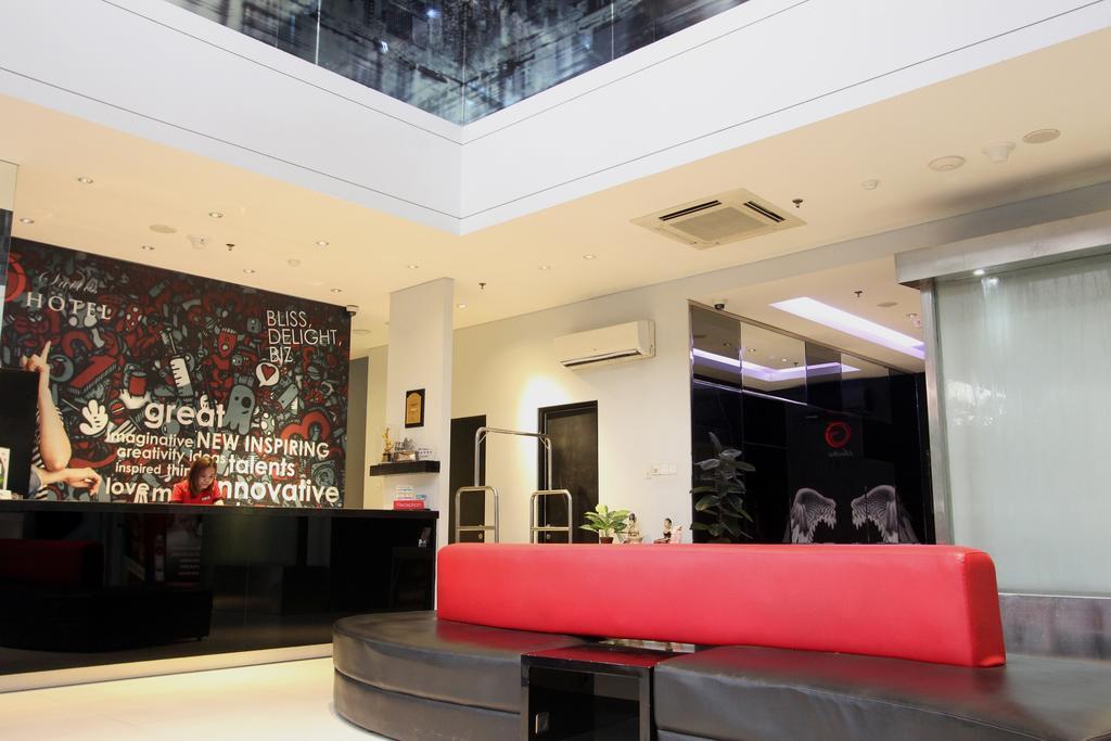 G Suites Hotel By Amithya Surabaya Eksteriør bilde