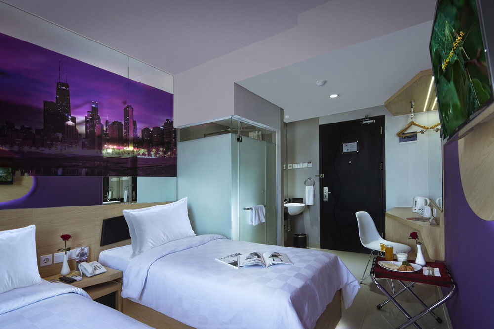 G Suites Hotel By Amithya Surabaya Eksteriør bilde