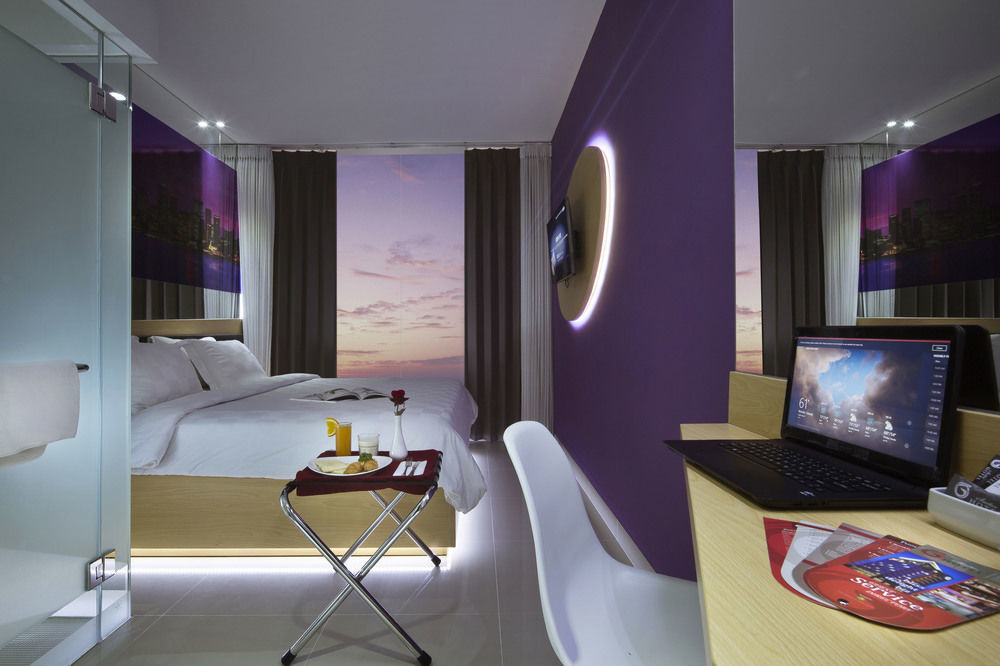 G Suites Hotel By Amithya Surabaya Eksteriør bilde